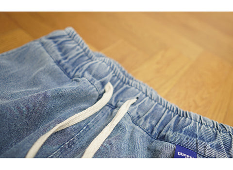 Ripped Deconstructed Jeans