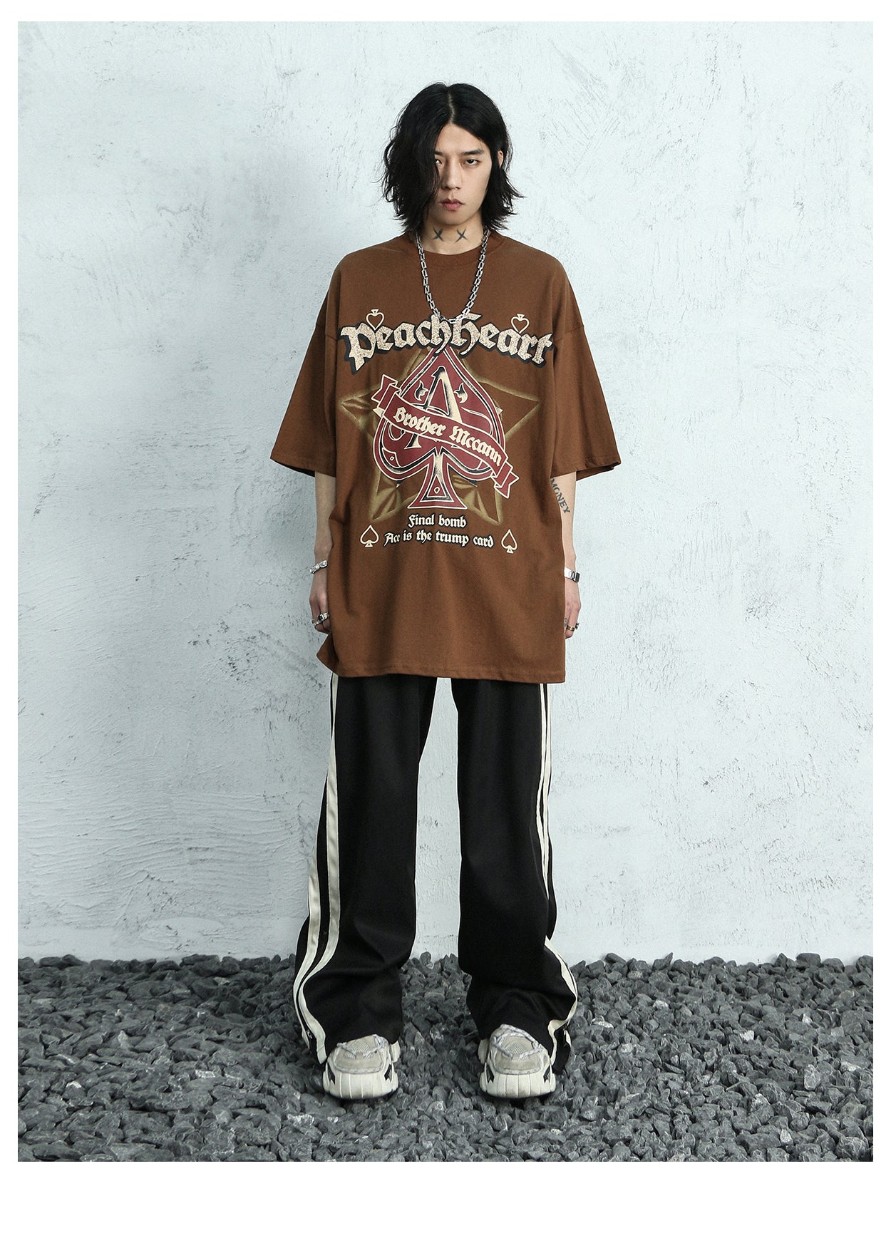 Peachheart Aces Graphic T-Shirt