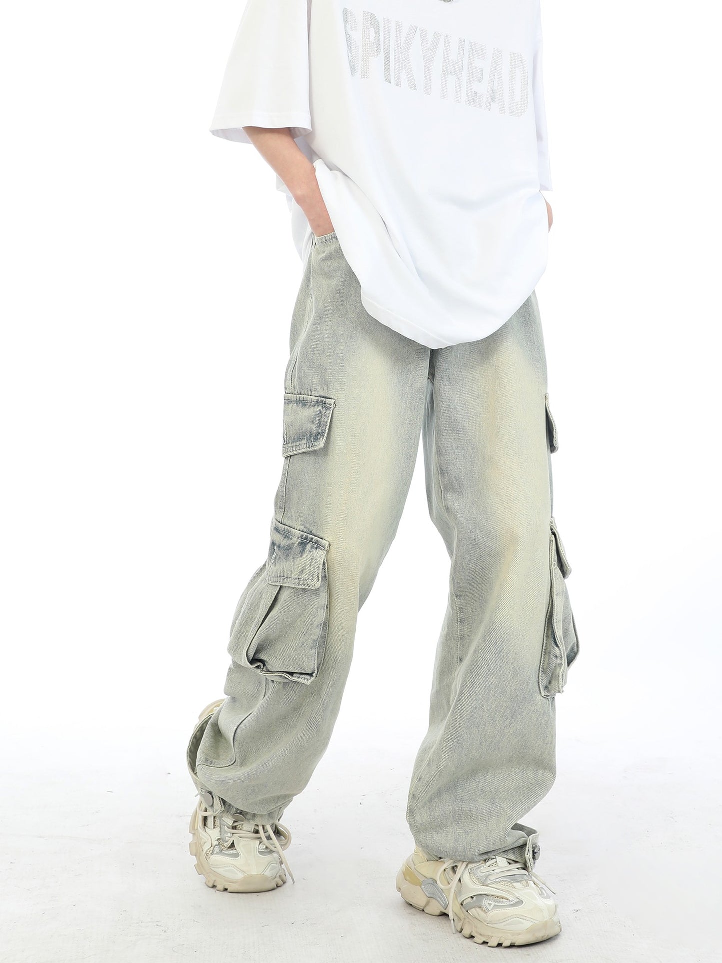 Faded Loose Fit Cargo Jeans