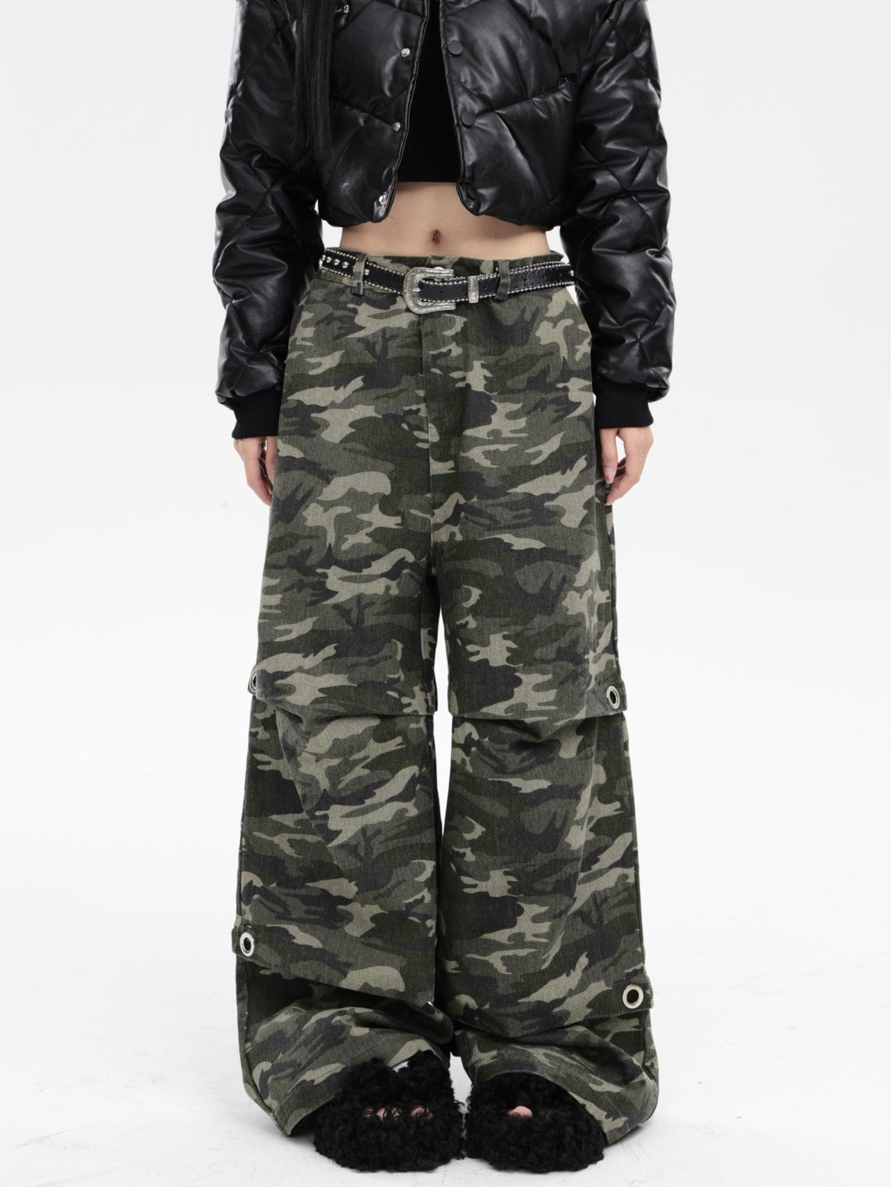 Wide Leg Camo Jeans