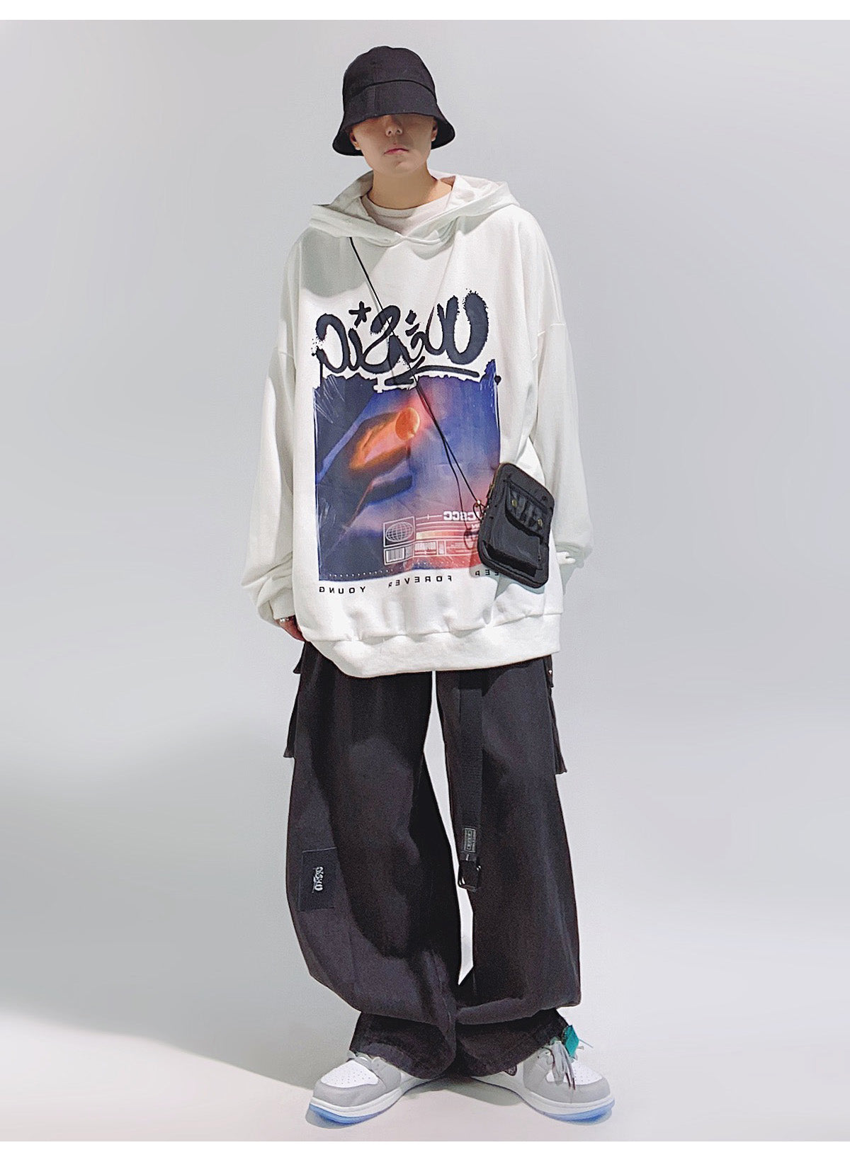 Baggy Washed Cargo Jeans
