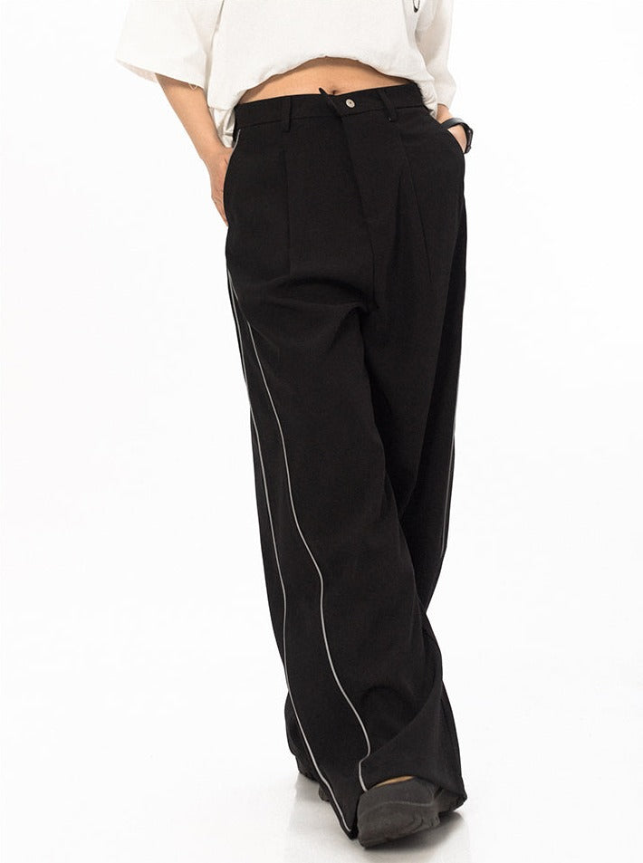Piped V Relaxed pants