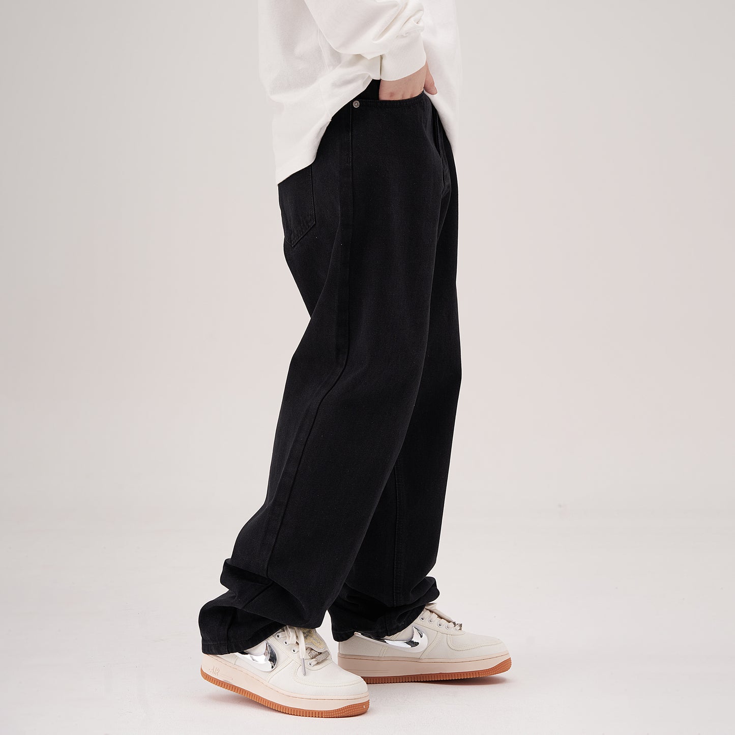 Relaxed Fit Jeans
