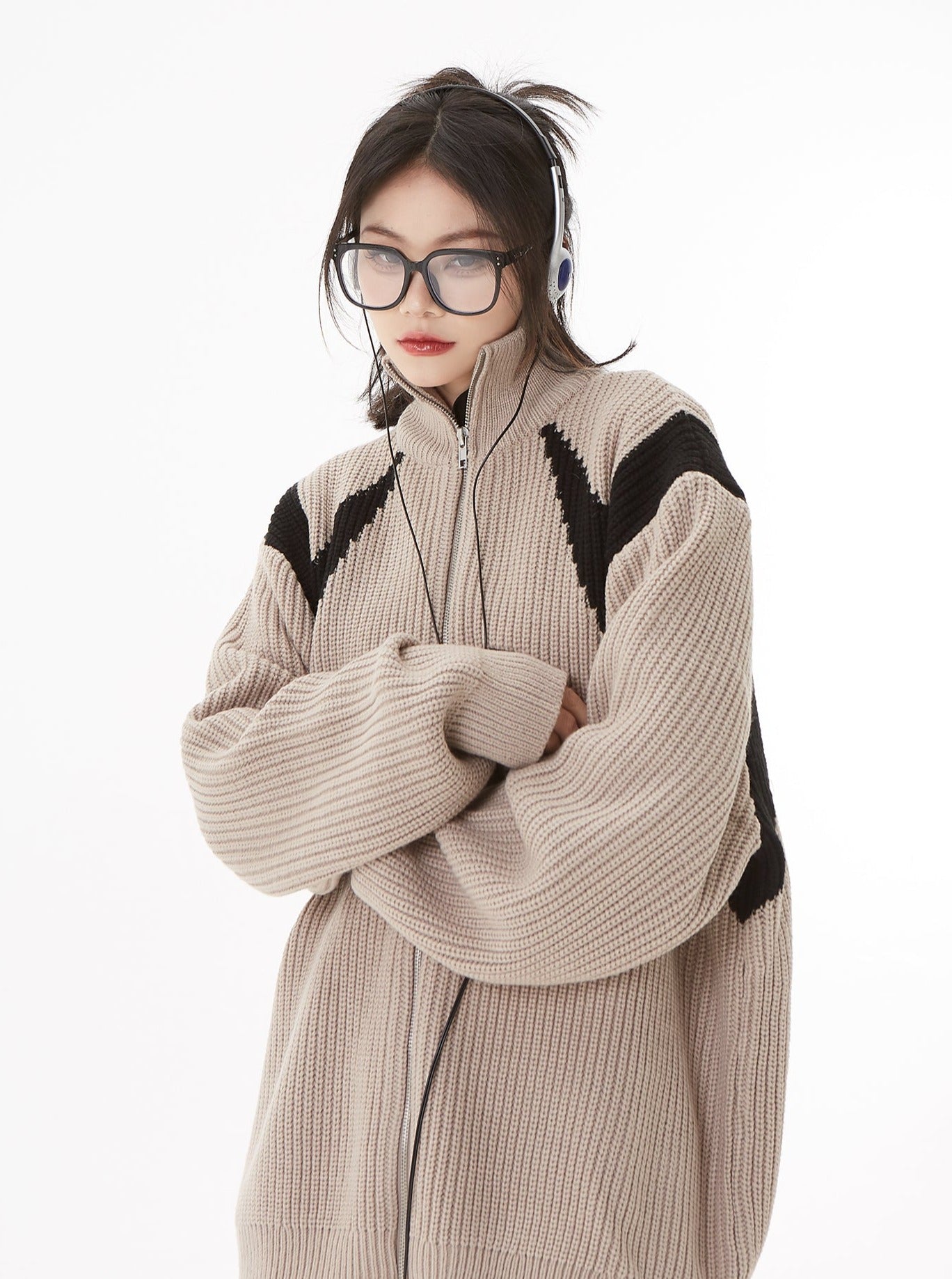 Contrast Knit Zip Sweater Cardigan