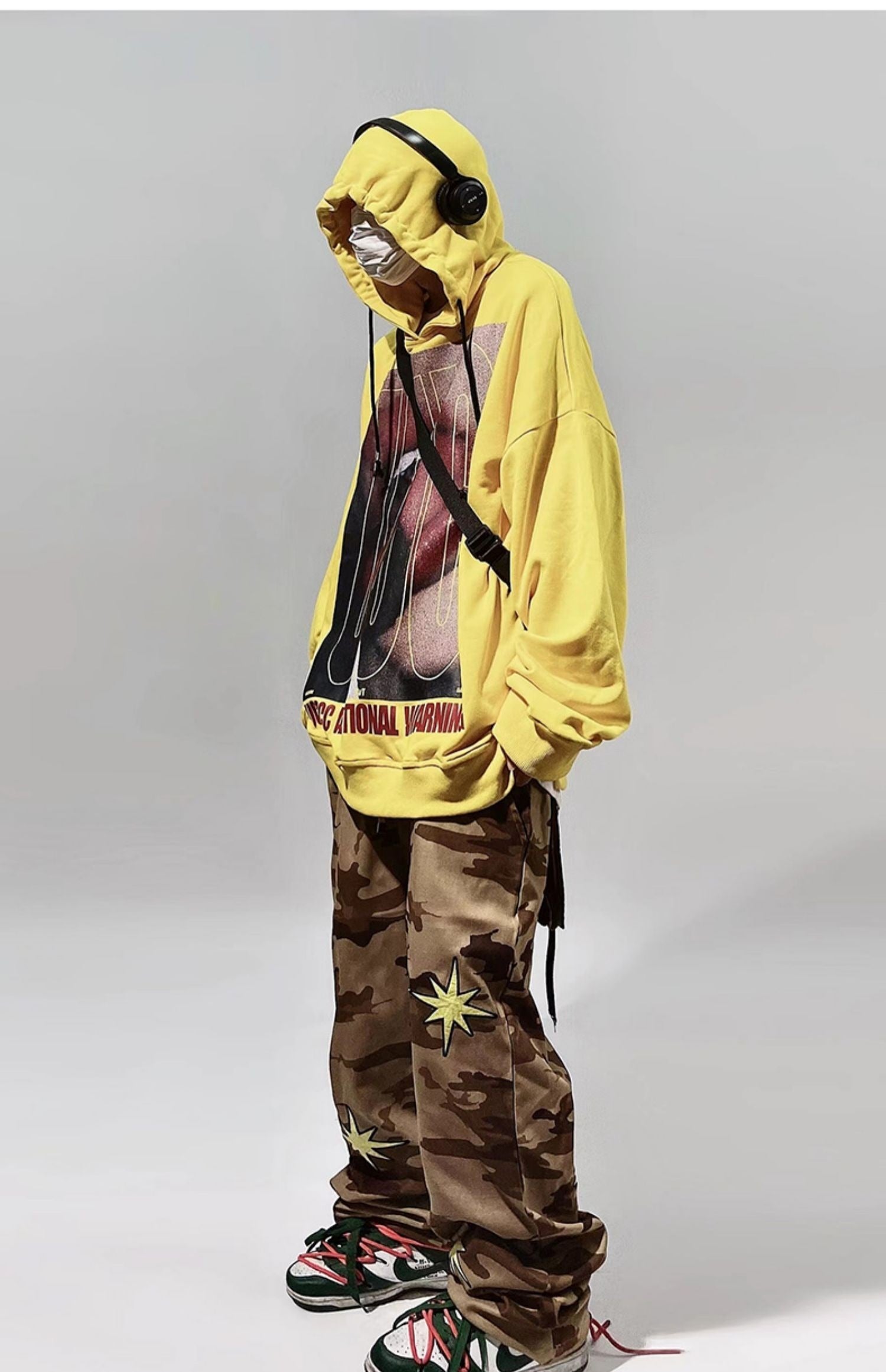 Streetwear Star Strapped Camo Pants