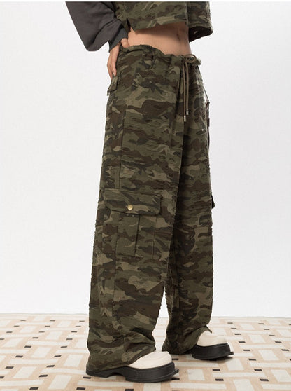 Camo Cropped Hoodie