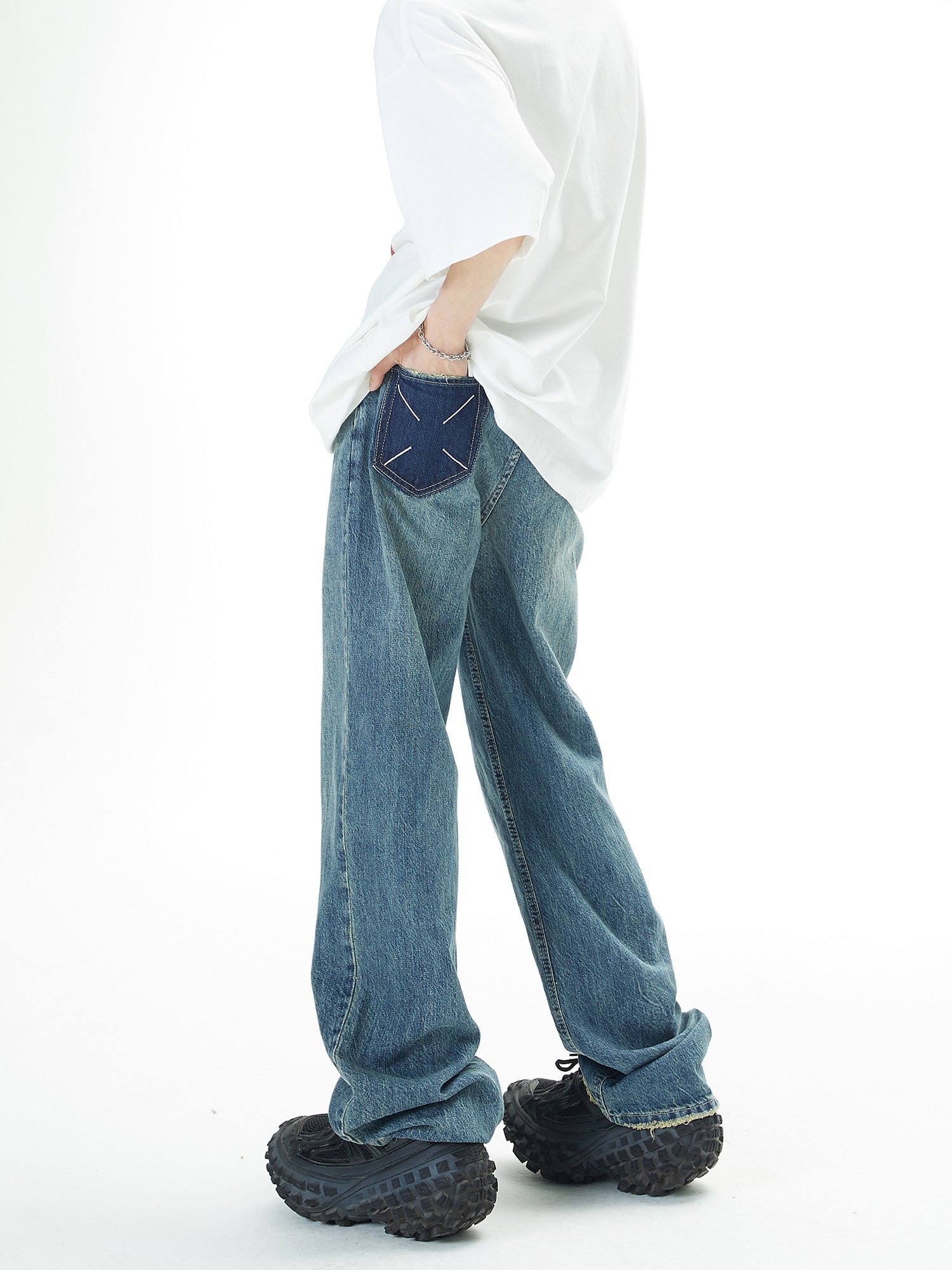 Straight Leg Loose Fit Jeans