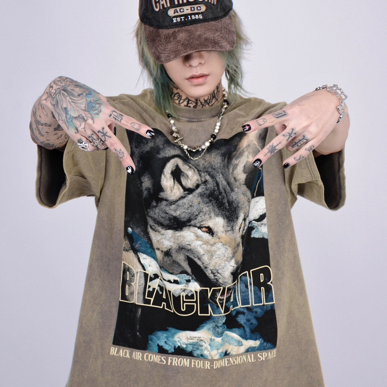 Blackair Wolf Vintage Washed T-Shirt. Streetwear y2k aesthetic eboy outfits