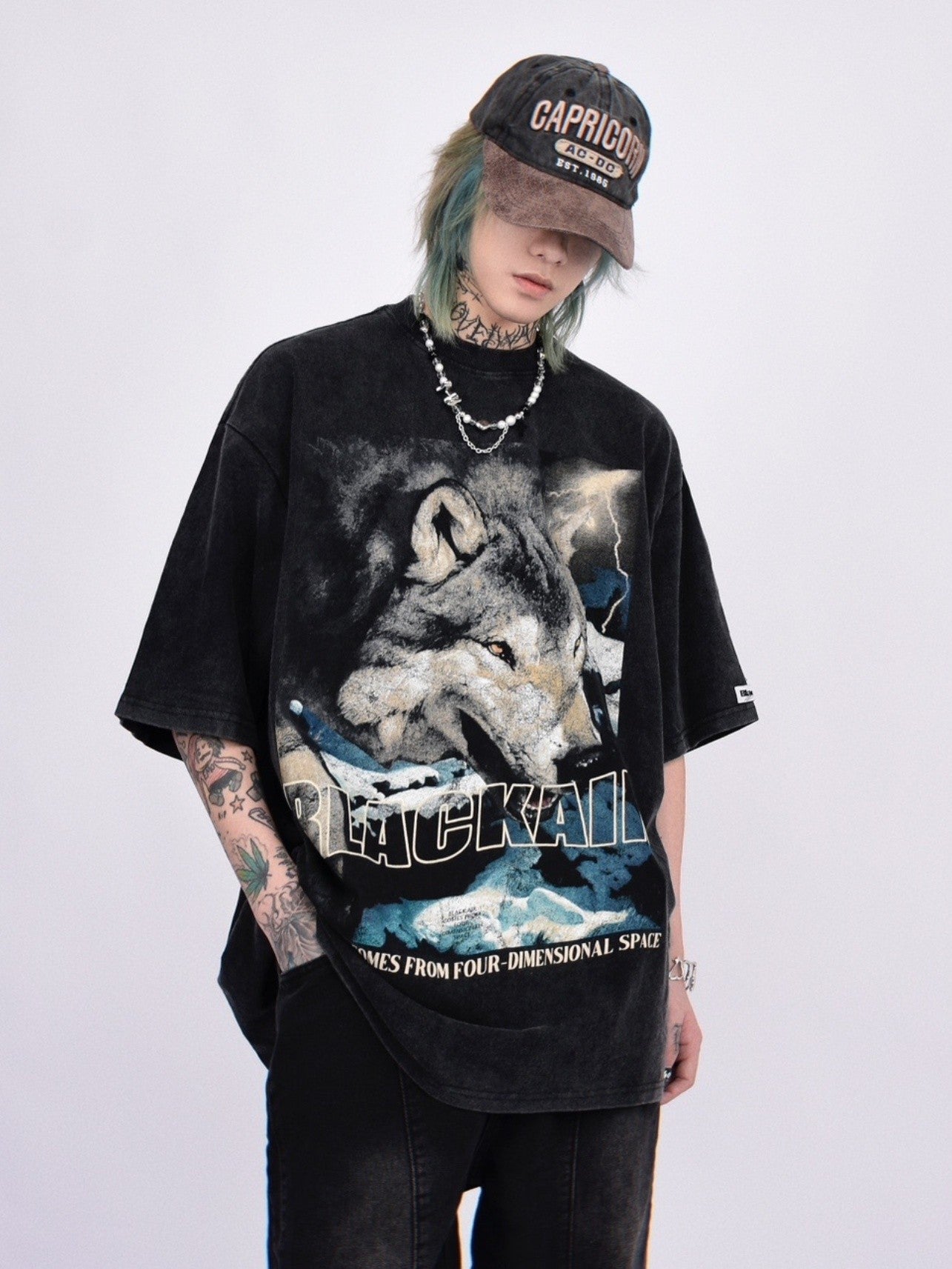 Blackair Wolf Vintage Washed T-Shirt. Streetwear y2k aesthetic eboy outfits