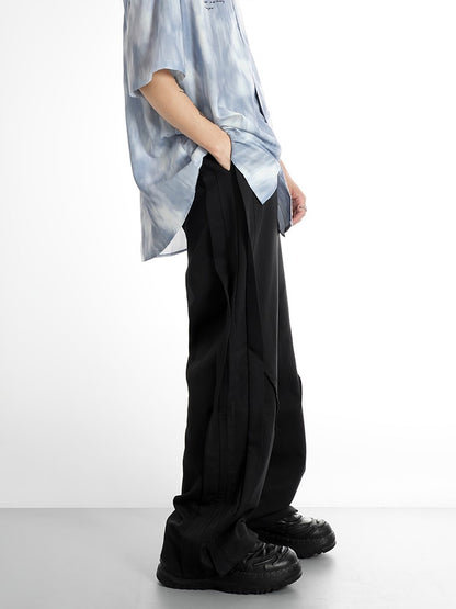 Pleated Relaxed Fit Pants