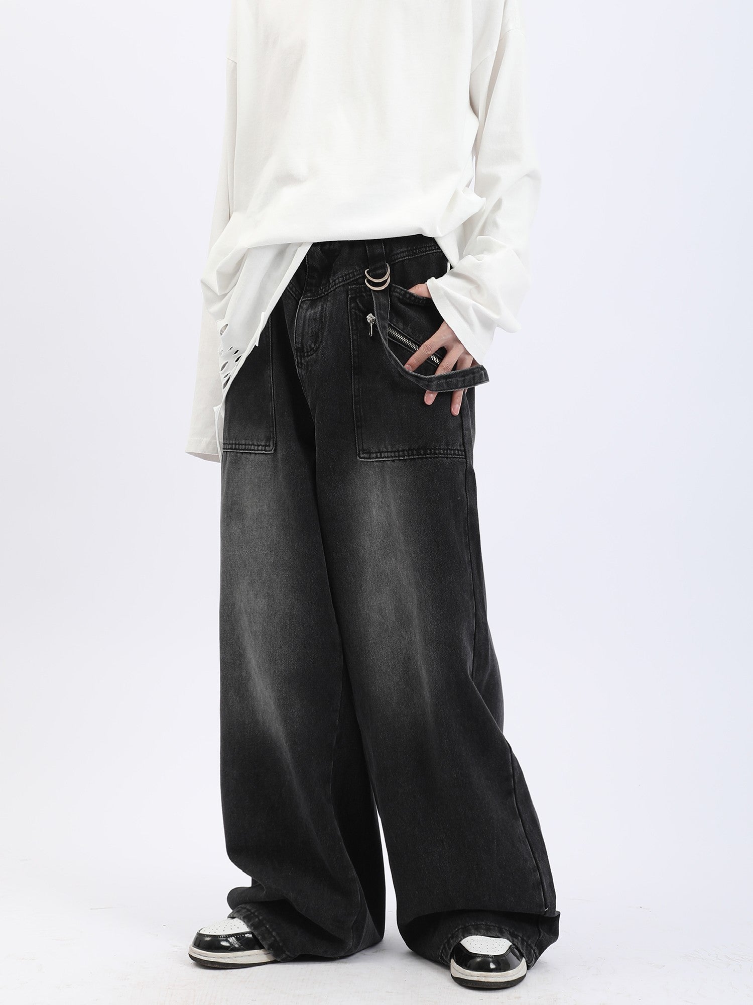 Wide Leg Distressed Jeans