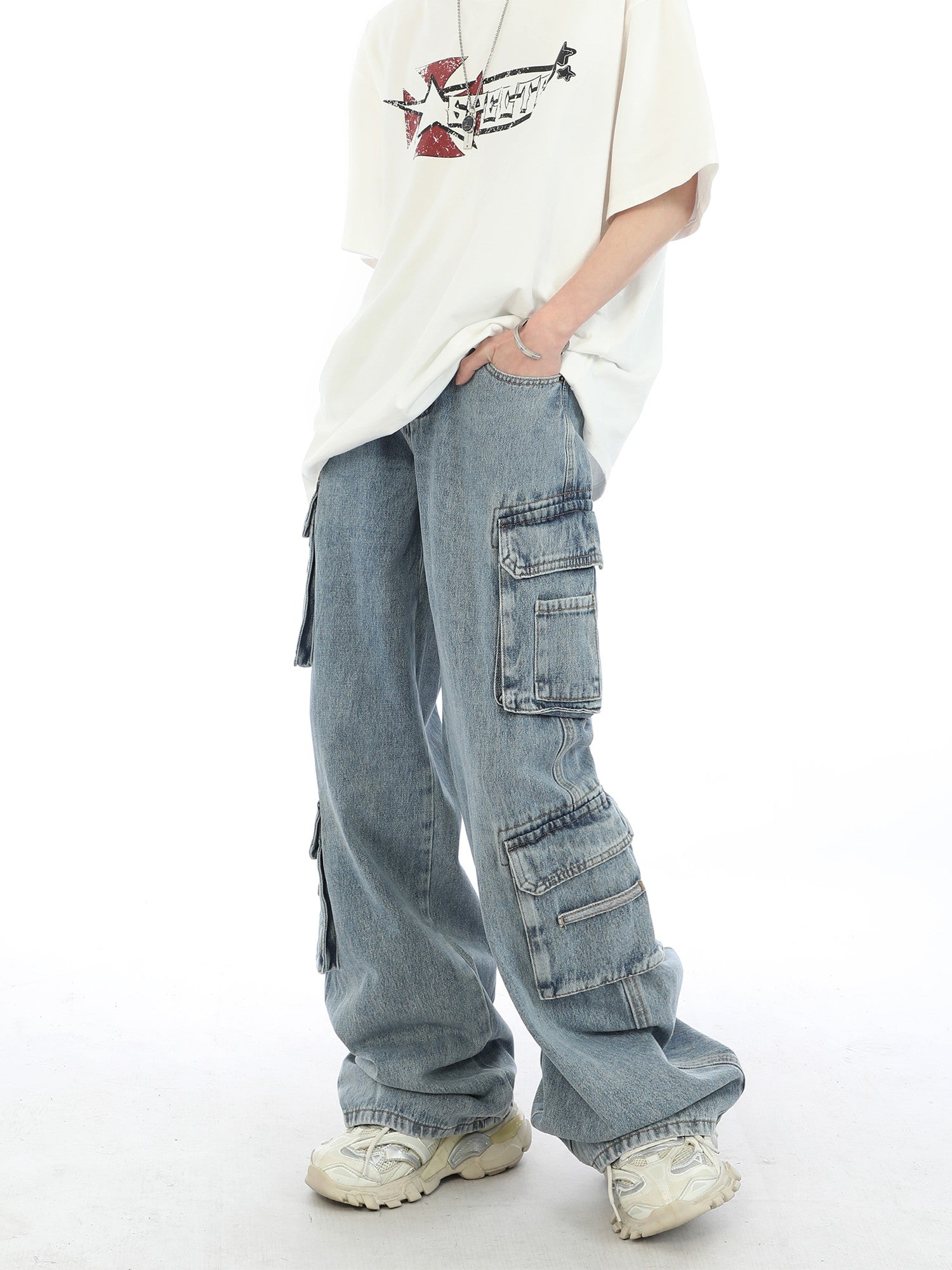 Wide Leg Relaxed Cargo Jeans