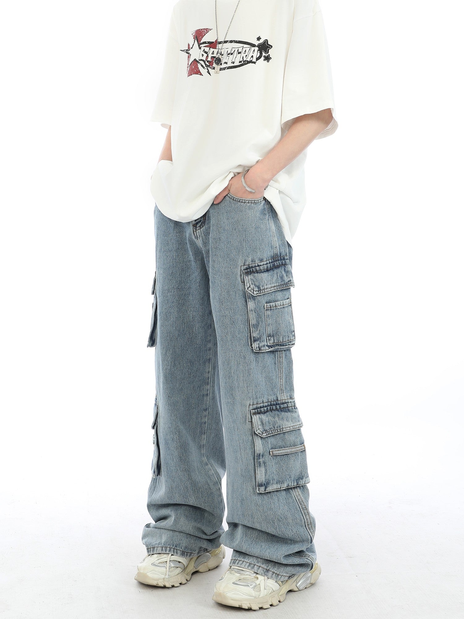 Wide Leg Relaxed Cargo Jeans