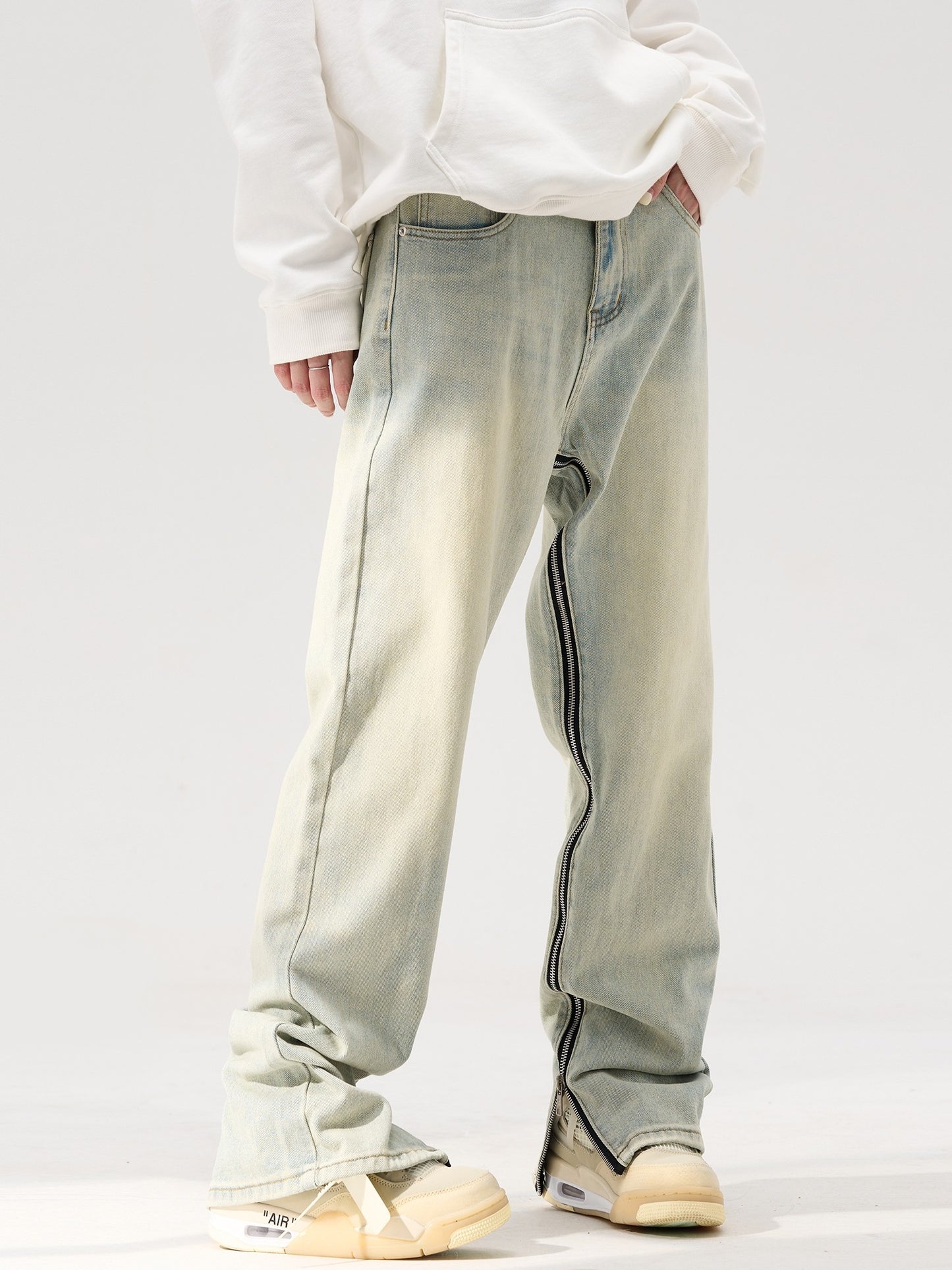 Zipper Inseam Bleached Straight Leg Jeans