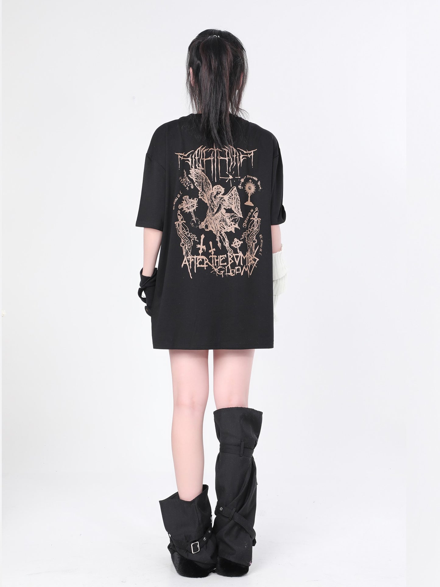 Angel Graffiti Graphic T-Shirt