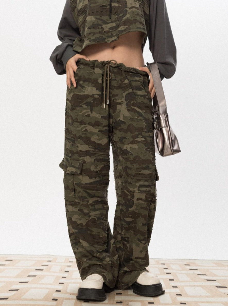 Camo Cropped Hoodie