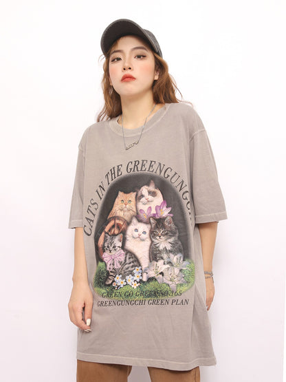 Kitty Garden Graphic T-Shirt