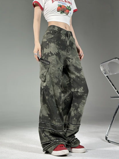 Camo Zipper Cargo Pants
