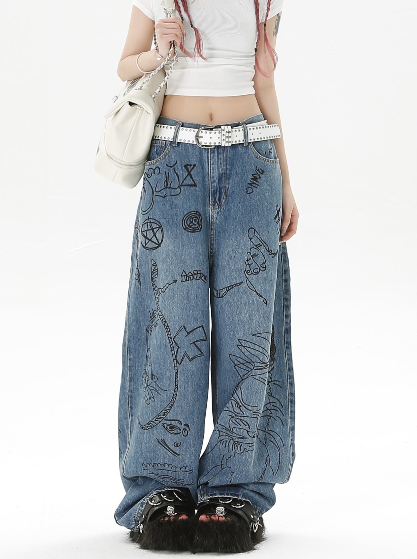 Doodle Washed Baggy Jeans
